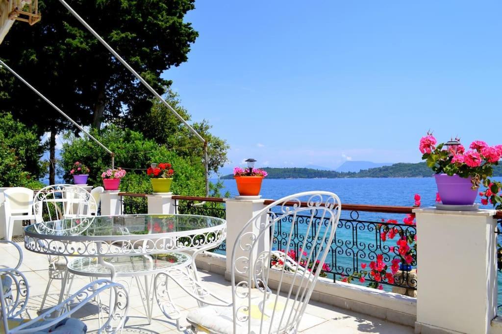 Villa Violeta Lefkada Nydri Exterior photo
